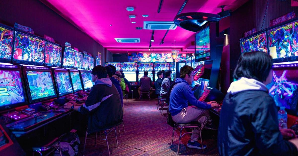 Why Are Online Games So Addictive? The Fun Behind One More Round